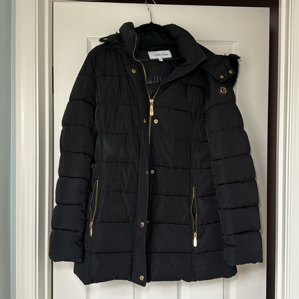 Calvin Klein Black Puffer Jacket | Size Medium | Gold Hardware